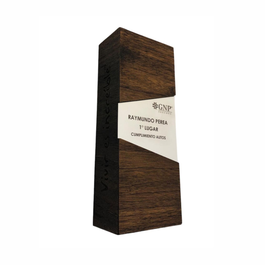 RECONOCIMIENTO DE MADERA CON PLACA DE METAL A008